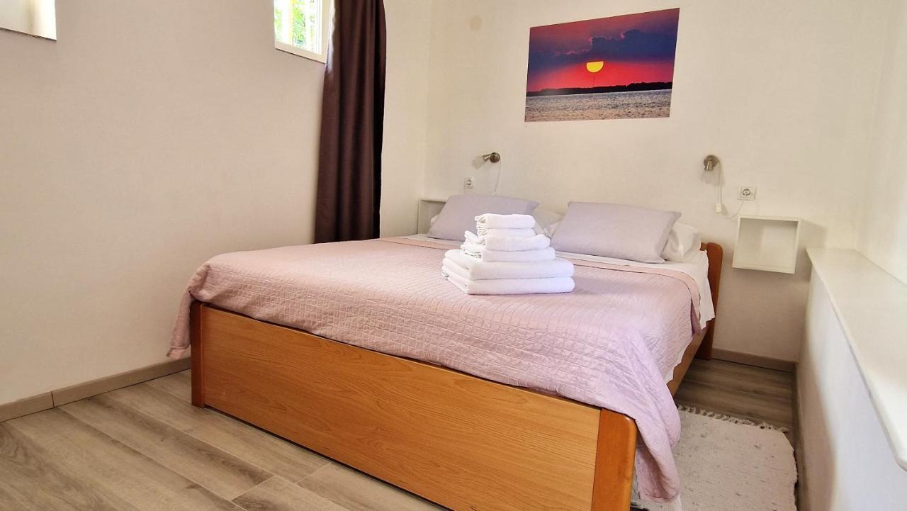 Apartment Jagoda クルク エクステリア 写真